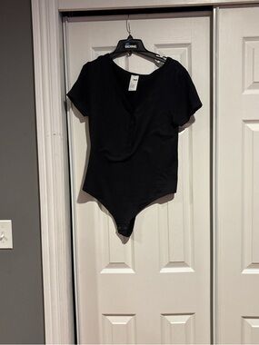 SO Black Ribbed Snap-Button Bodysuit